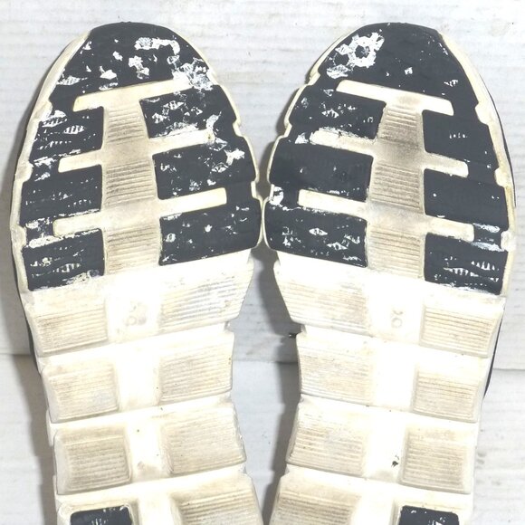 On Cloud Cloudflow 4 Women's Lace Up Running Shoes Size: 9.5 Black PLEASE READ - Picture 10 of 12